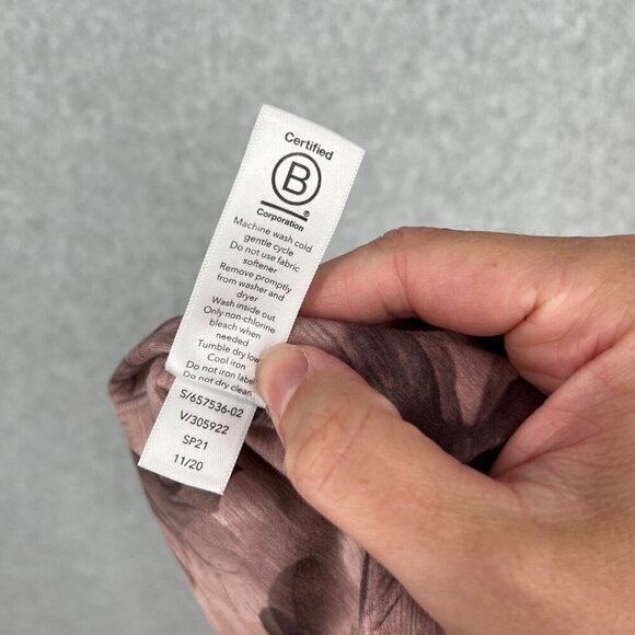 Athleta Salutation Stash Pocket II 7/8 Legging Size S Pink Floral Print Casual - Picture 9 of 14